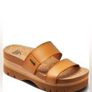 Reef Women's Cushion Vista Higher Platform Slide Sandals women’s size 9